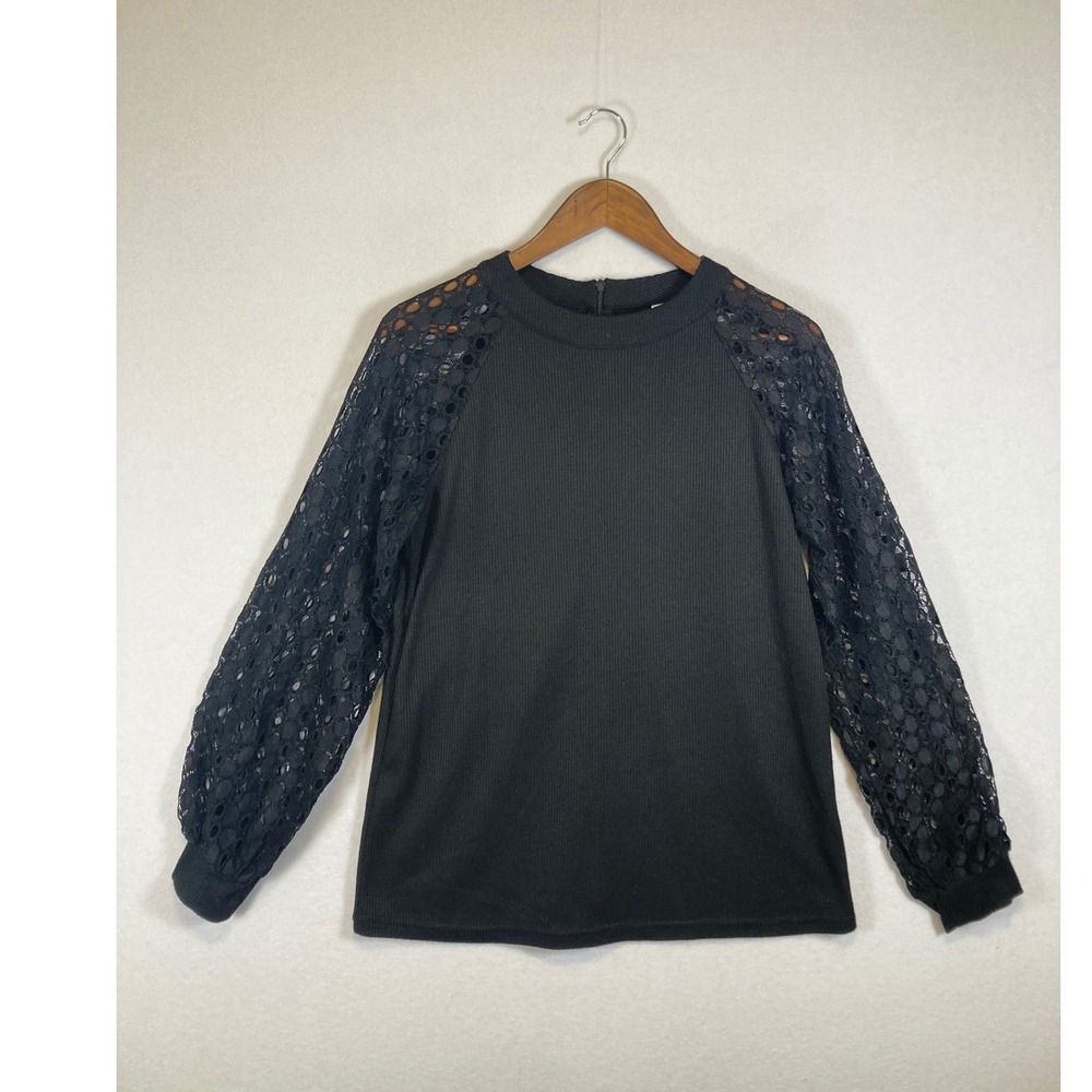 Gothic Chic POGTMM Women Size M Black Ribbed Knit Eyelet Lace Raglan‎ Sleeve Top